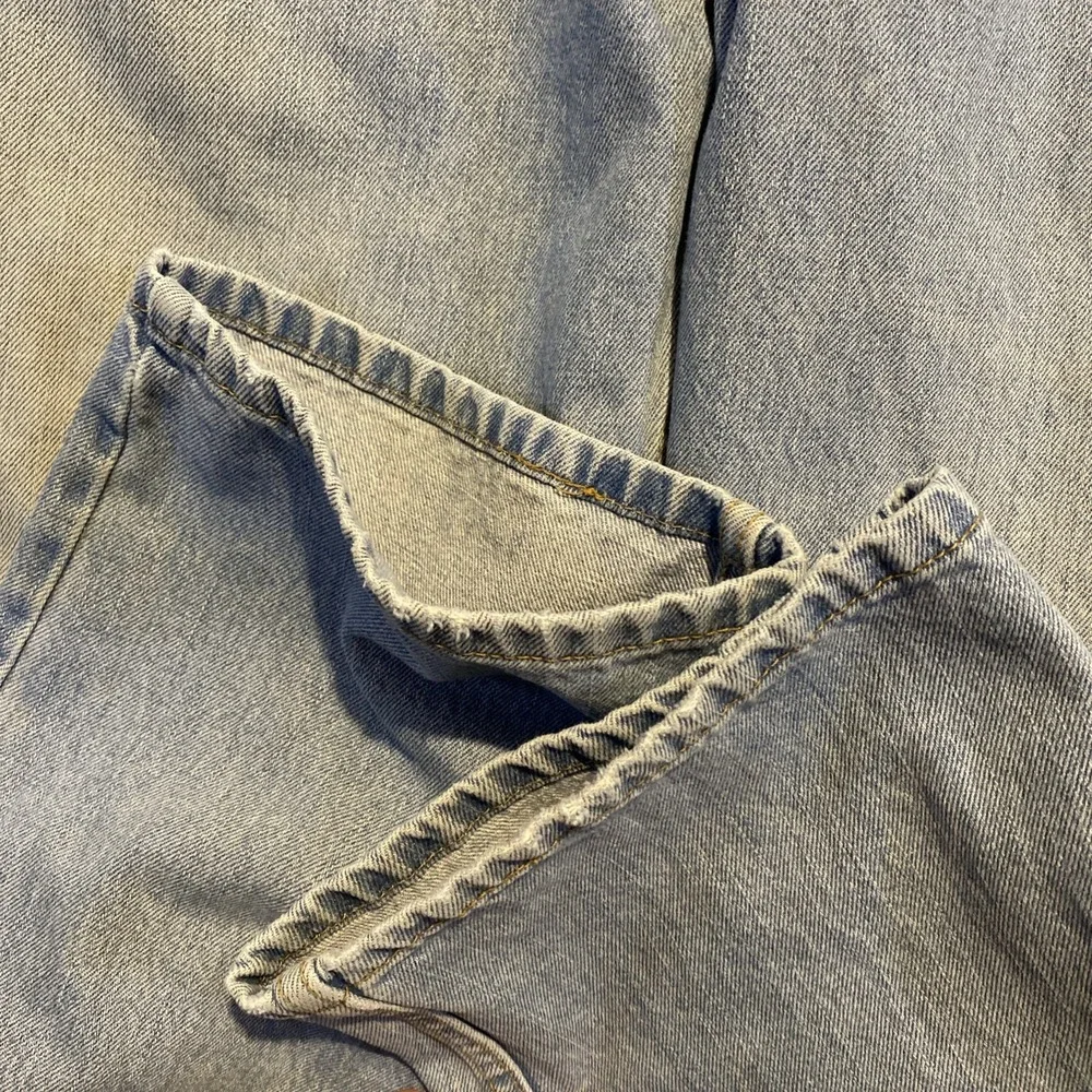 Levis 550 Jeans Men's Sz 42x30 Blue Faded Relaxed Distressed Classic Casual Dad